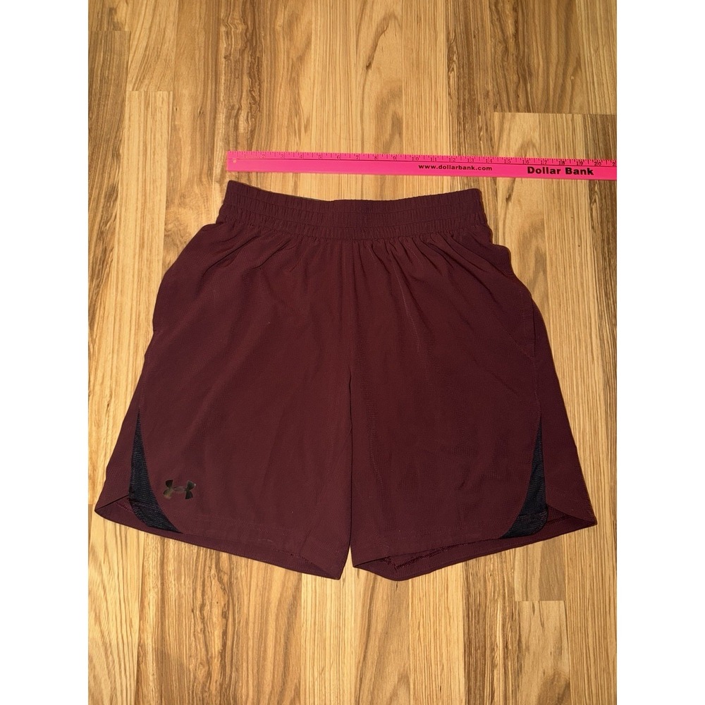 Under Armor Men's Sz M Medium Athletic Shorts Maroon Pockets